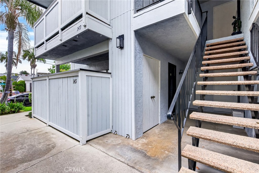 145 S Poplar 20 Property Photo 3