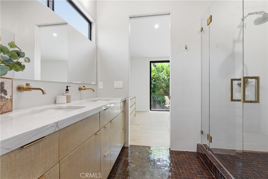6144 W 76th Street Property Photo 19