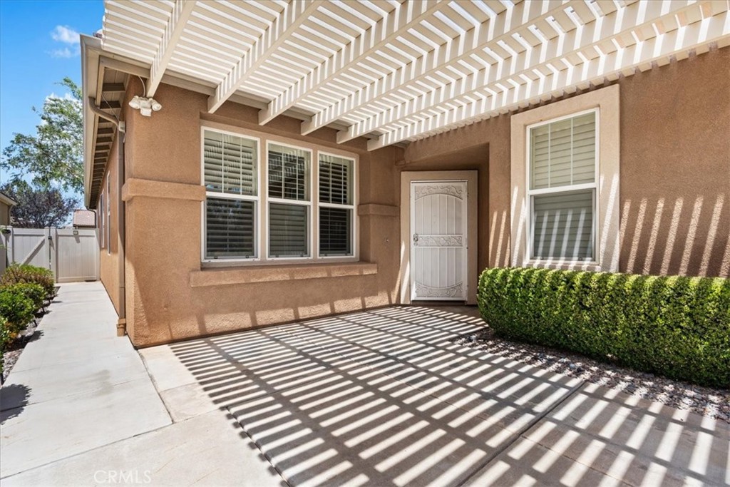 125 Thistle Property Photo 4