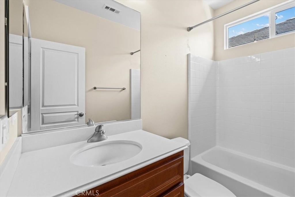 125 Thistle Property Photo 33