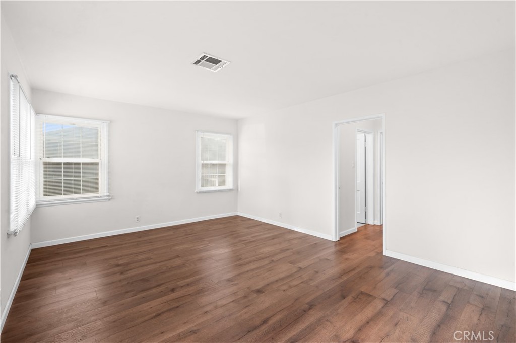 10910 S Burl Property Photo 4