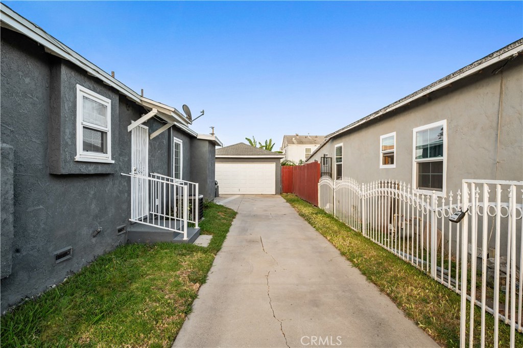 10910 S Burl Property Photo 36