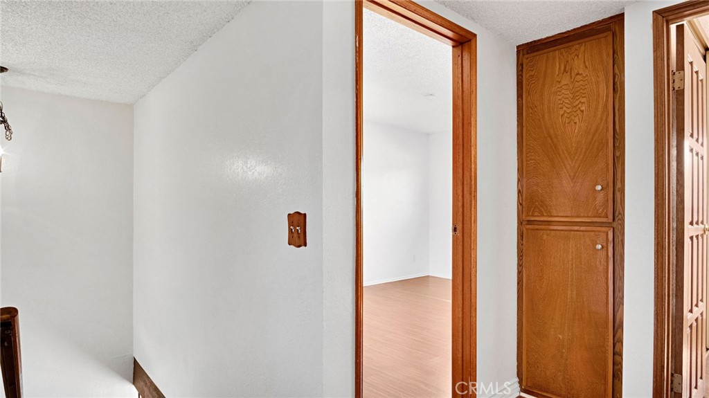 9817 Sun Valley Dr Property Photo 31