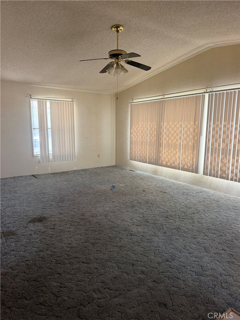 9161 Santa Fe E Avenue 34 Property Photo 4