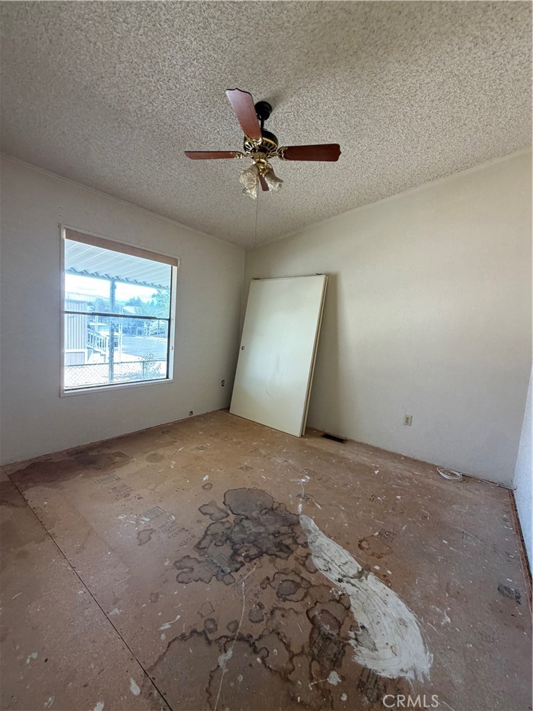 9161 Santa Fe E Avenue 34 Property Photo 23