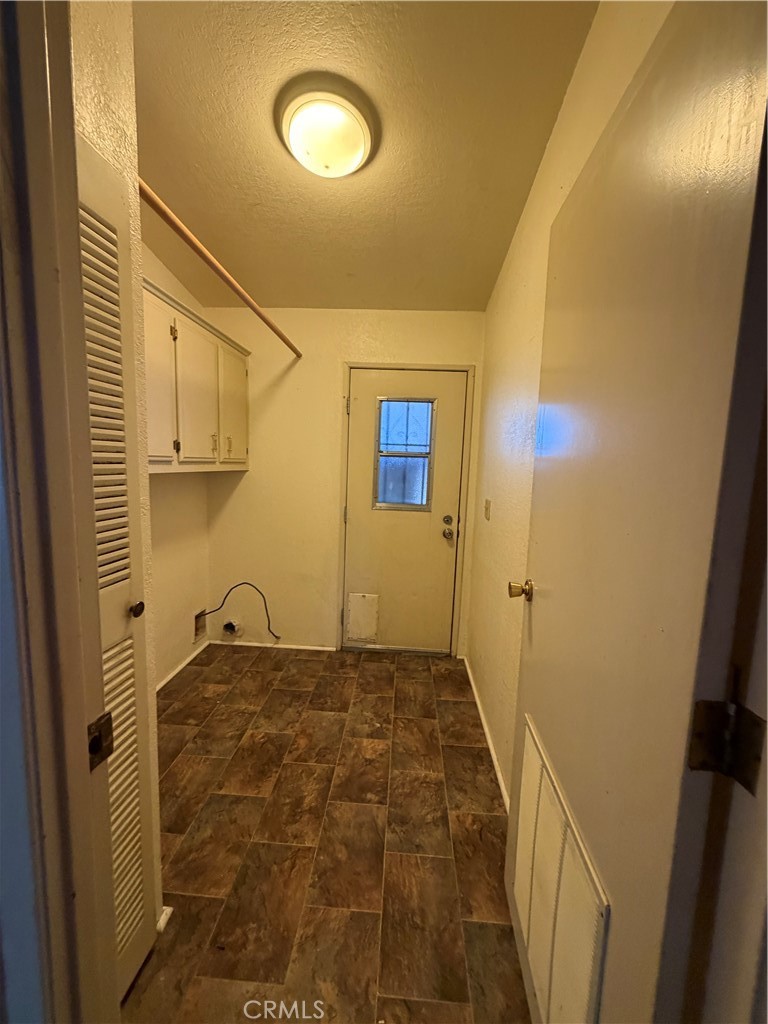 9161 Santa Fe E Avenue 34 Property Photo 28