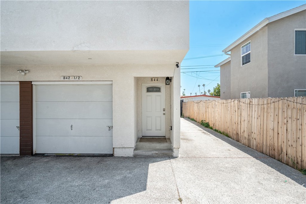 844 W 78th Street Property Photo 30
