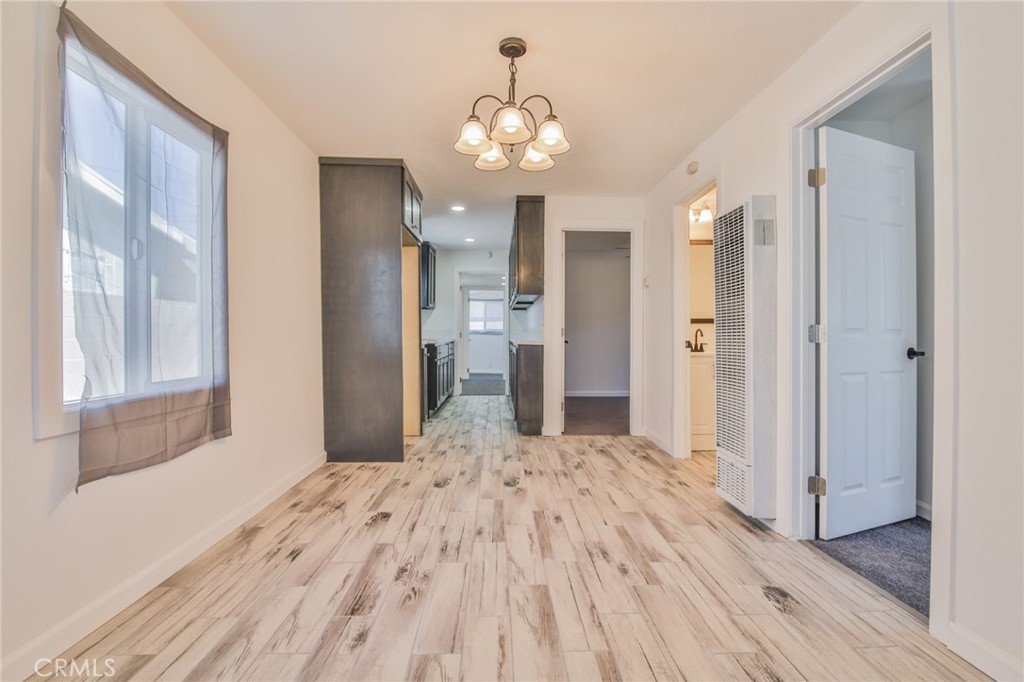2114 E Knopf Property Photo 9