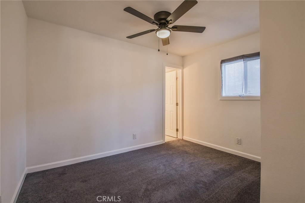 2114 E Knopf Property Photo 14