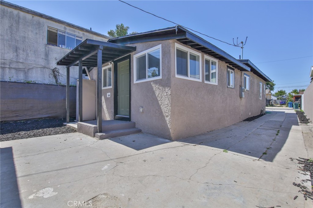 2114 E Knopf Property Photo 27