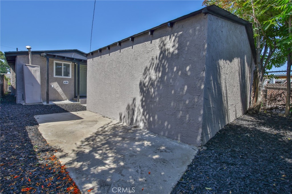 2114 E Knopf Property Photo 31