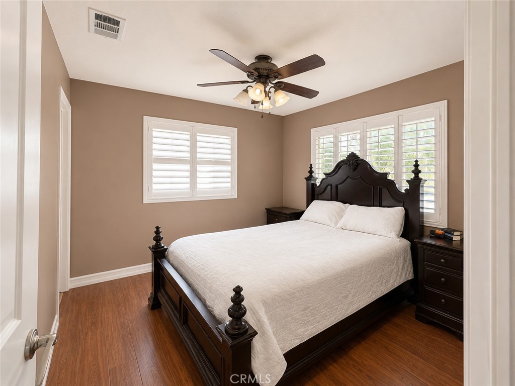 811 E Saint James Avenue Property Photo 8