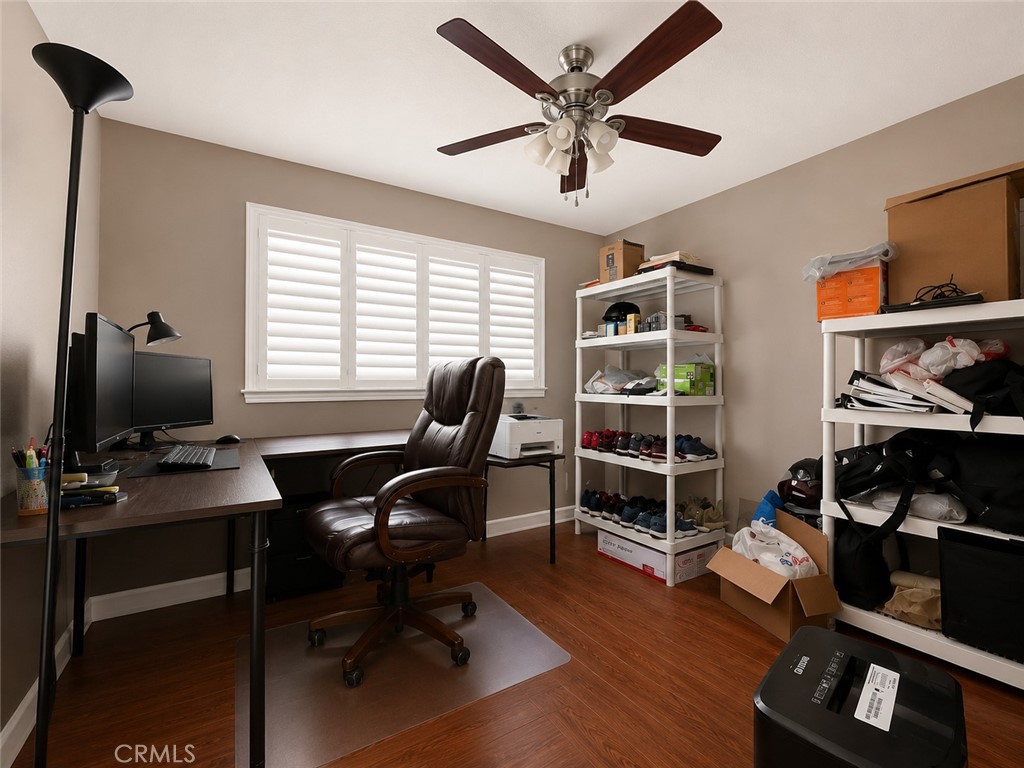 811 E Saint James Avenue Property Photo 11