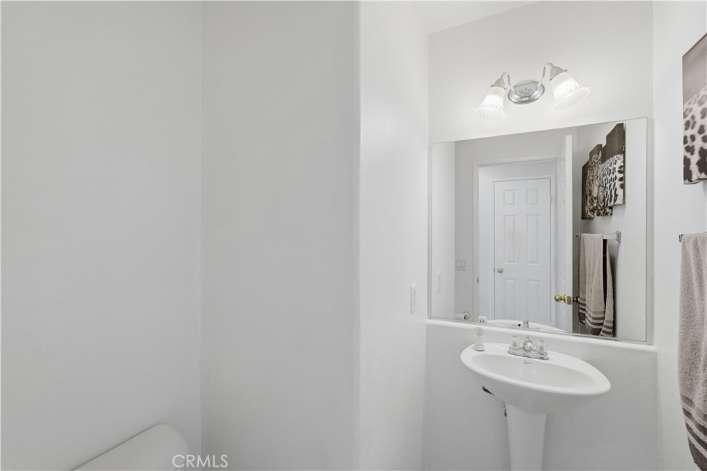36849 Calabar Court Property Photo 18