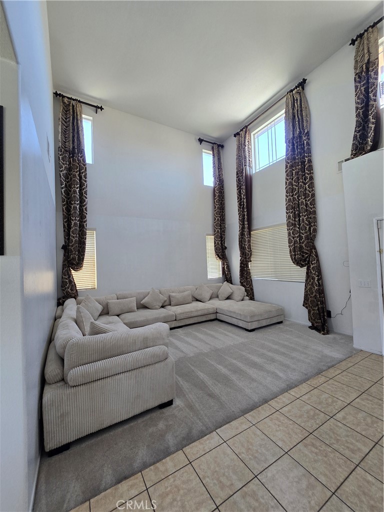13736 Lark Court Property Photo 6
