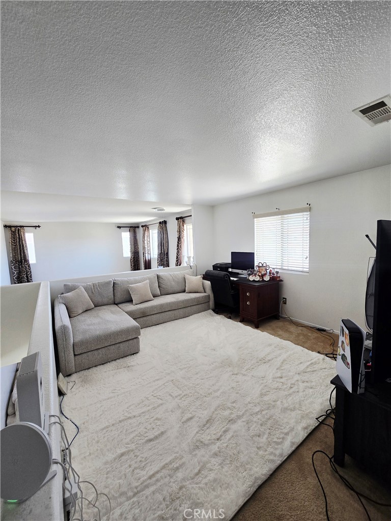 13736 Lark Court Property Photo 16