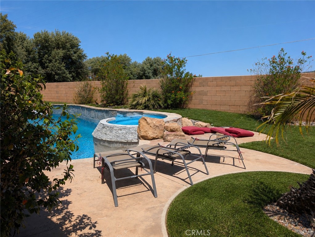 79040 Cliff Property Photo 40
