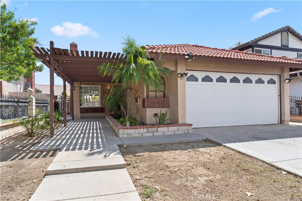 1529 Apple Creek Property Photo 3
