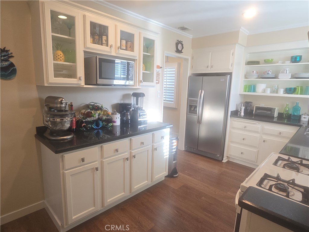 10613 Shellyfield Property Photo 8