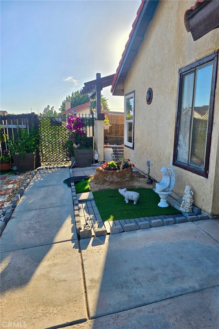 12205 Sixth Property Photo 1