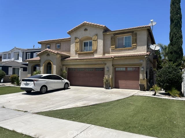 18218 Laguna Place Property Photo 2