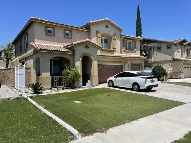 18218 Laguna Place Property Photo 3