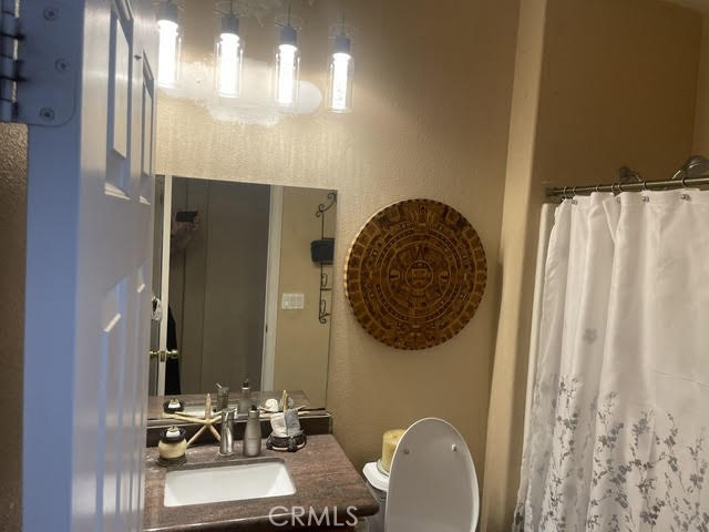 18218 Laguna Place Property Photo 30