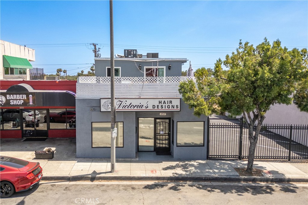 2517 W Beverly Boulevard Property Photo 1