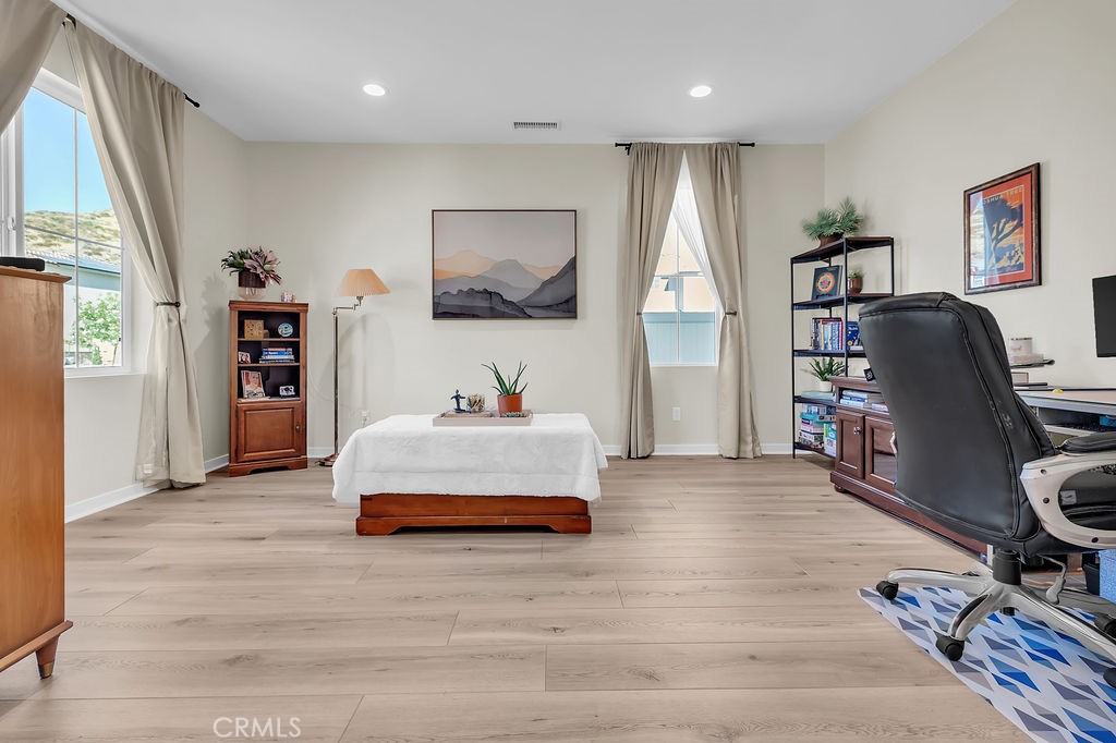 18100 Tableau Property Photo 4
