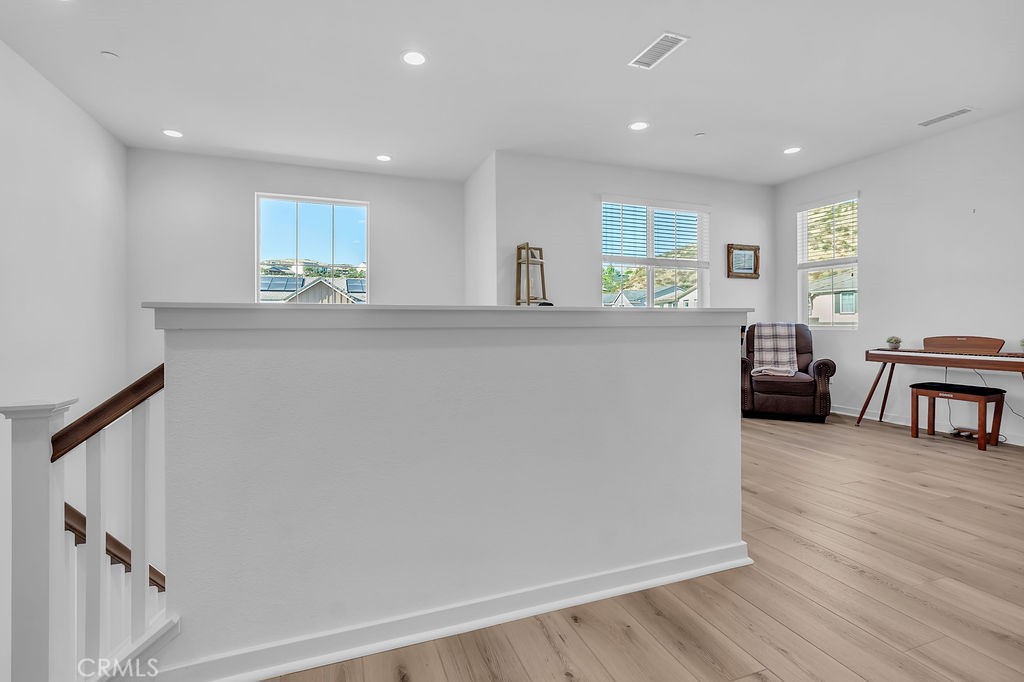18100 Tableau Property Photo 26