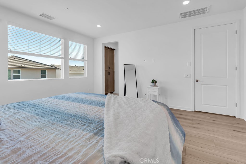 18100 Tableau Property Photo 32