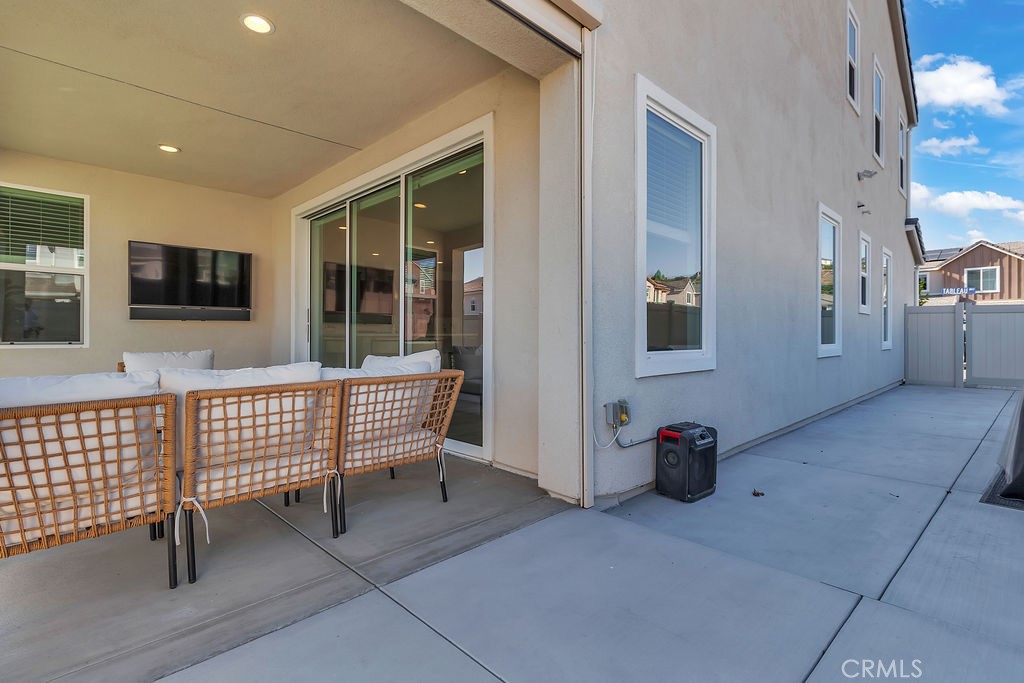 18100 Tableau Property Photo 37