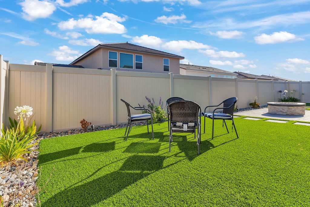 18100 Tableau Property Photo 39