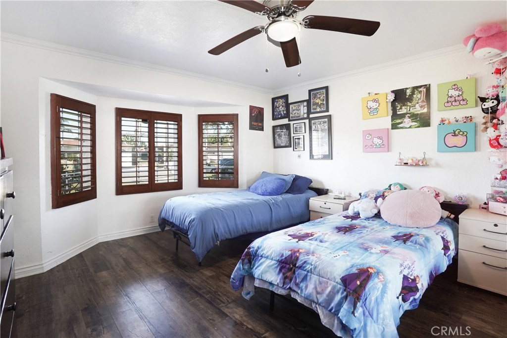 7802 Adwen Property Photo 18