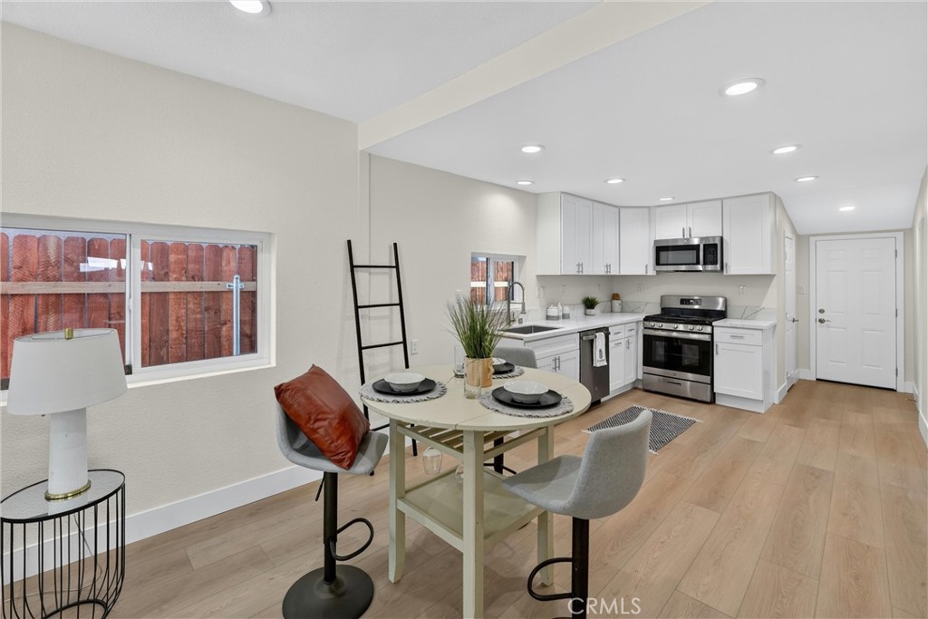 248 W N Property Photo 15