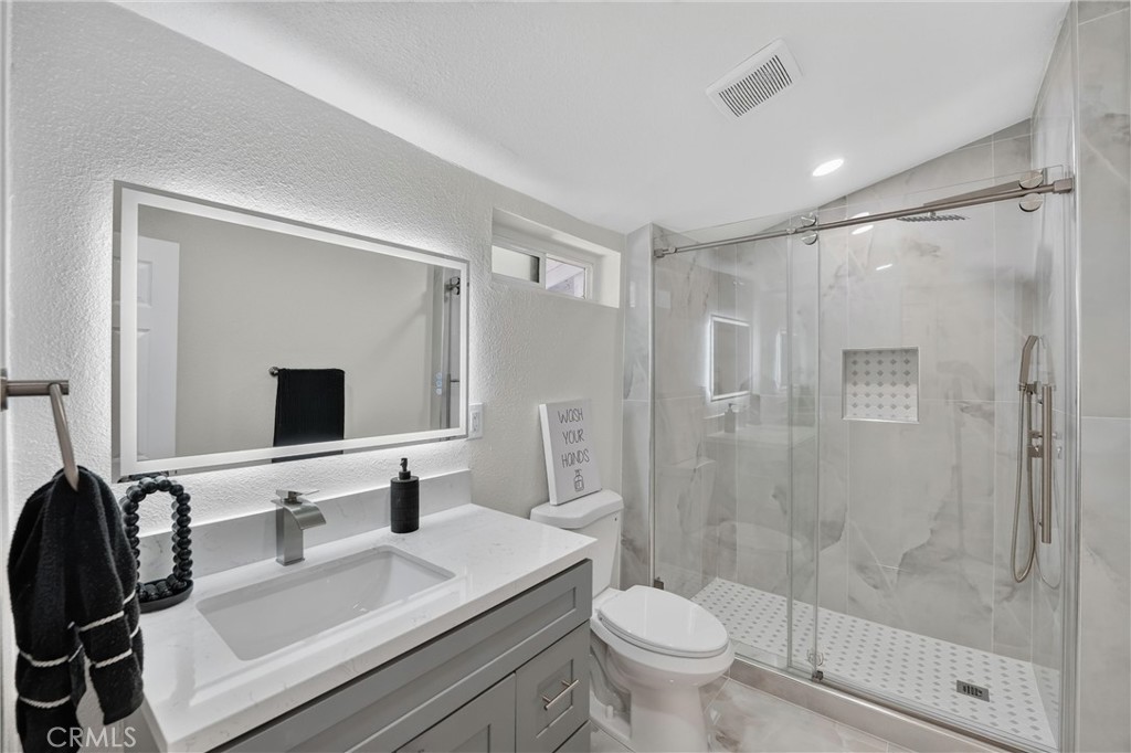248 W N Property Photo 29