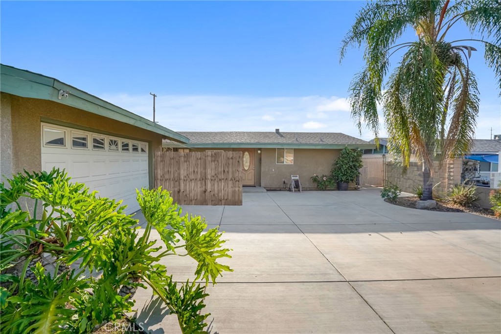 1538 Amador Ave Property Photo 4