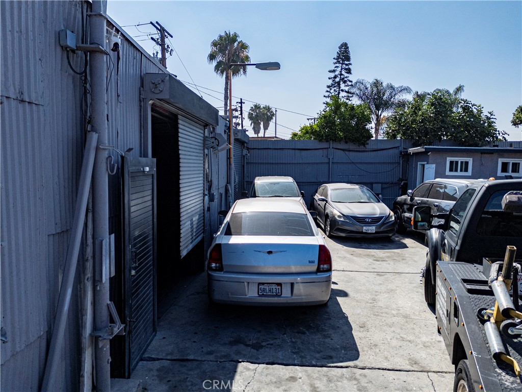 4701 Telegraph Property Photo 25