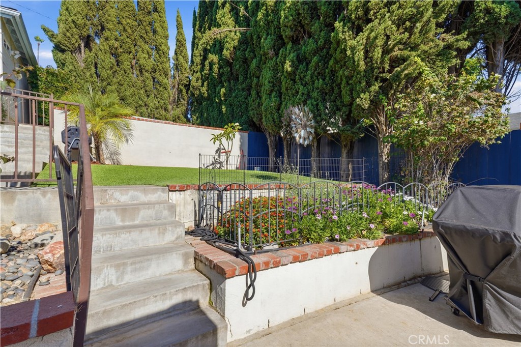 5650 Pickering Property Photo 37
