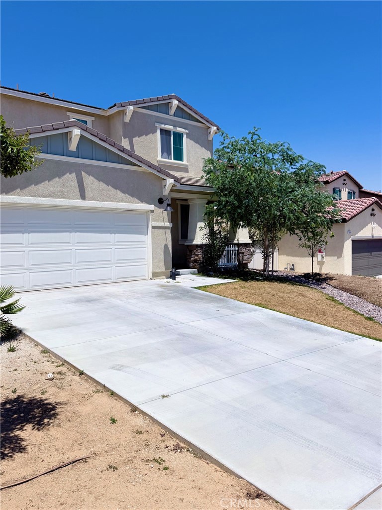 14045 Casetta Dr Property Photo 3