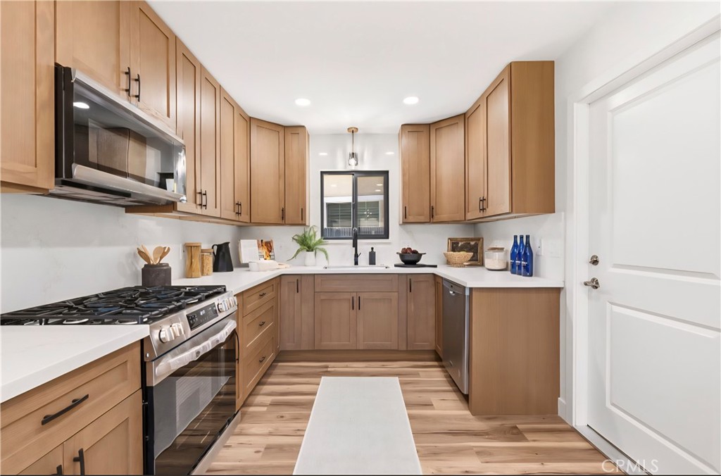 3246 Muscatel Property Photo 5