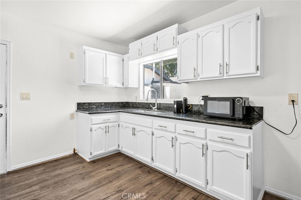 13409 S Largo Avenue Property Photo 33