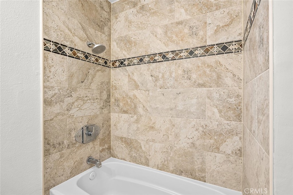 13409 S Largo Avenue Property Photo 40