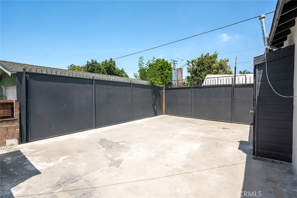 13409 S Largo Avenue Property Photo 41