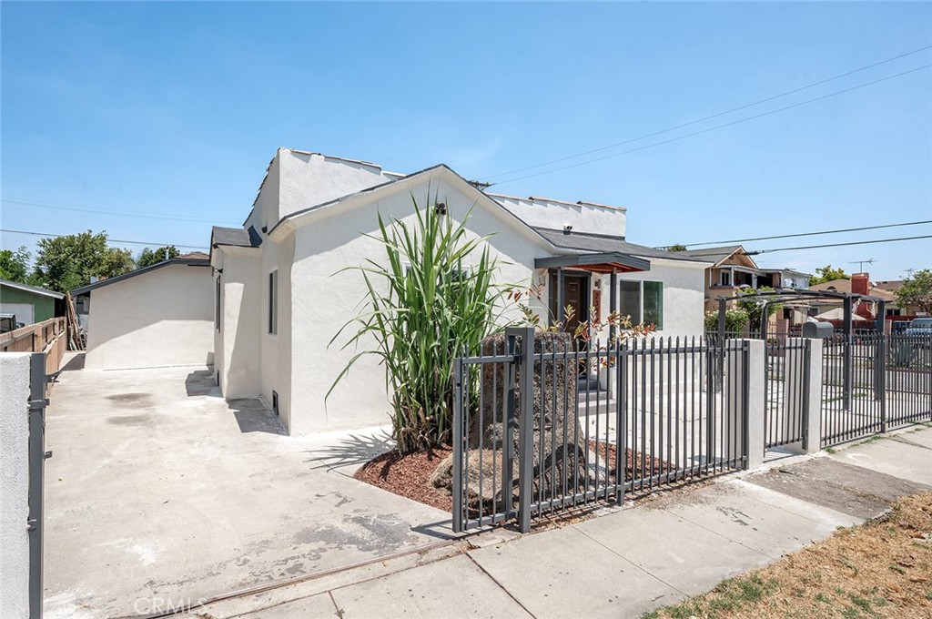 13409 S Largo Avenue Property Photo 44