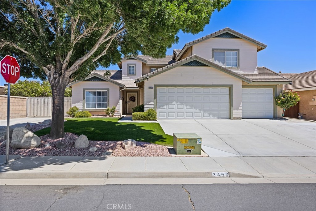 3459 Desert Cloud Avenue Property Photo 1