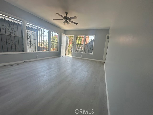 8811 S Budlong Property Photo 1