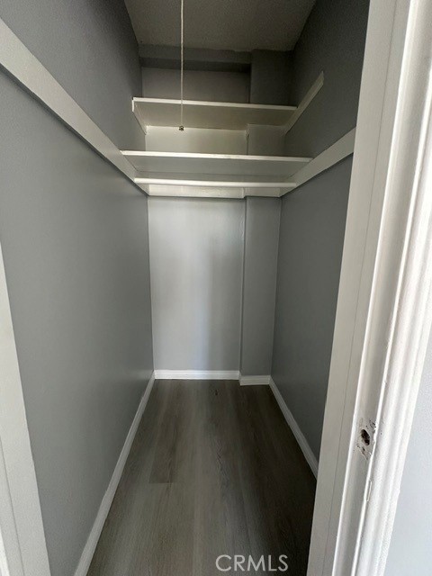 8811 S Budlong Property Photo 8