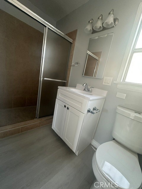 8811 S Budlong Property Photo 13