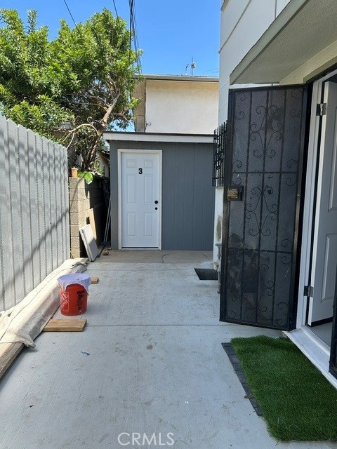 8811 S Budlong Property Photo 18
